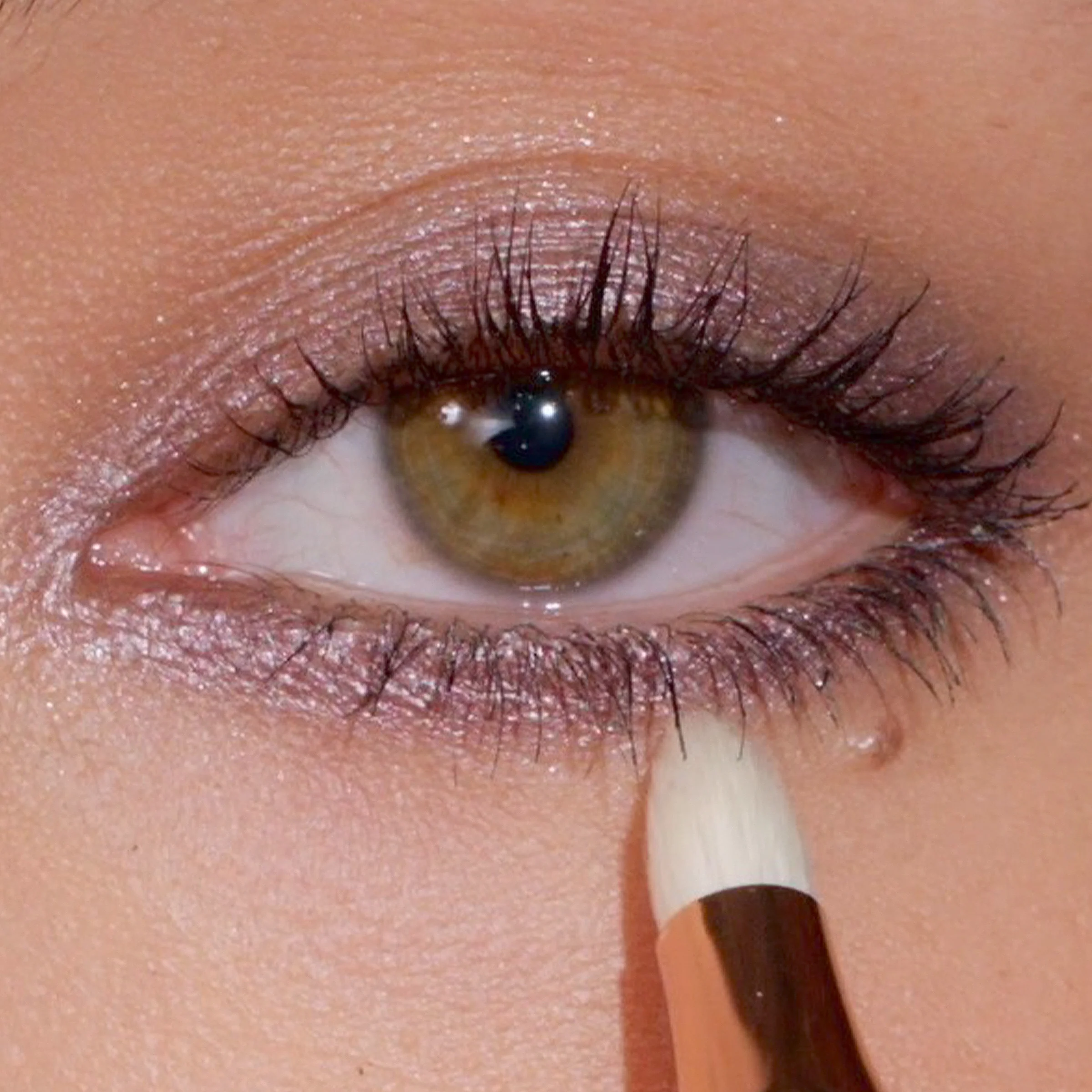 Eyeliner End Cap 230 / Detail Smoky Blender Brush - Image 2