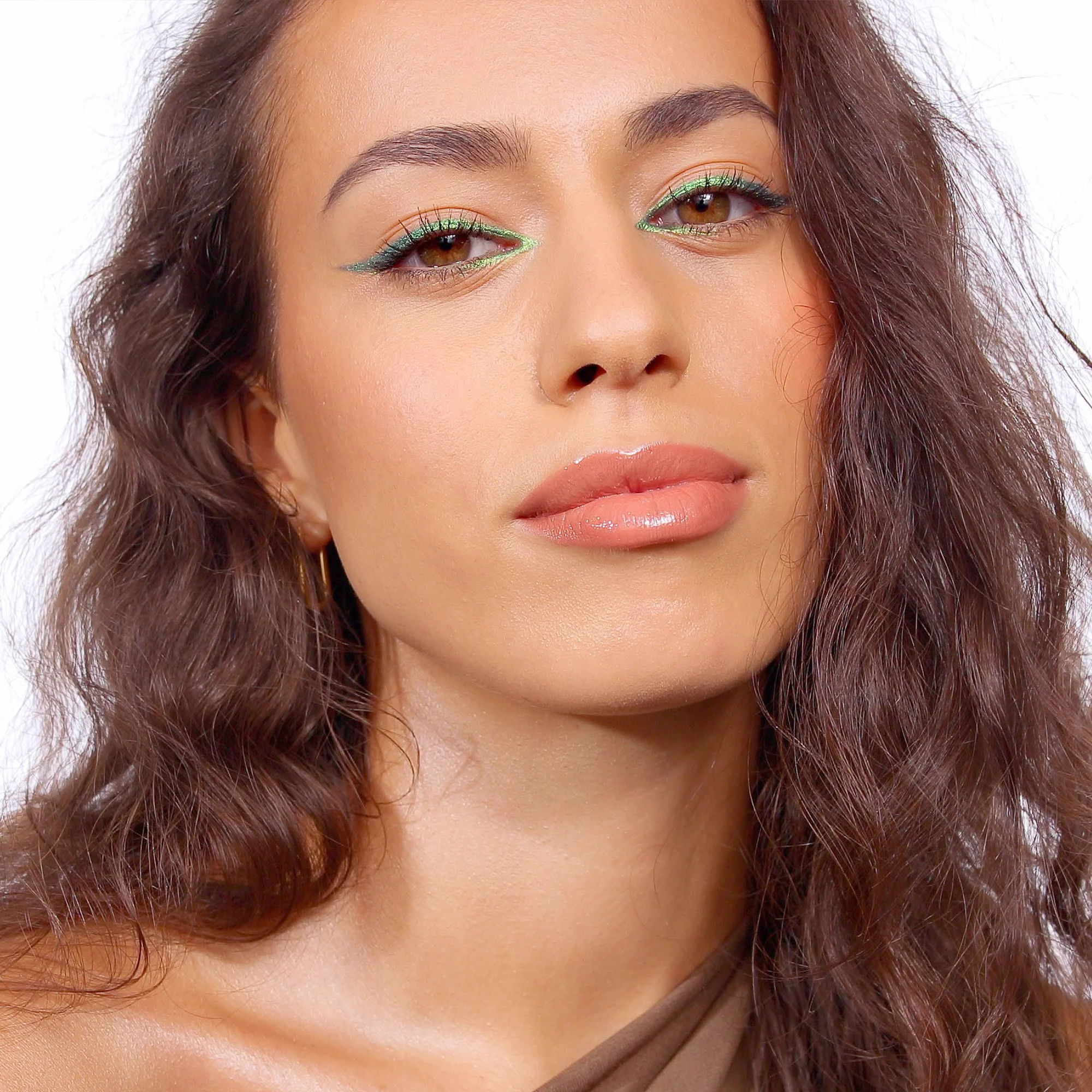 Velvet Love Eyeliner Pencil (Metallic Aegean Pearl) - Image 5