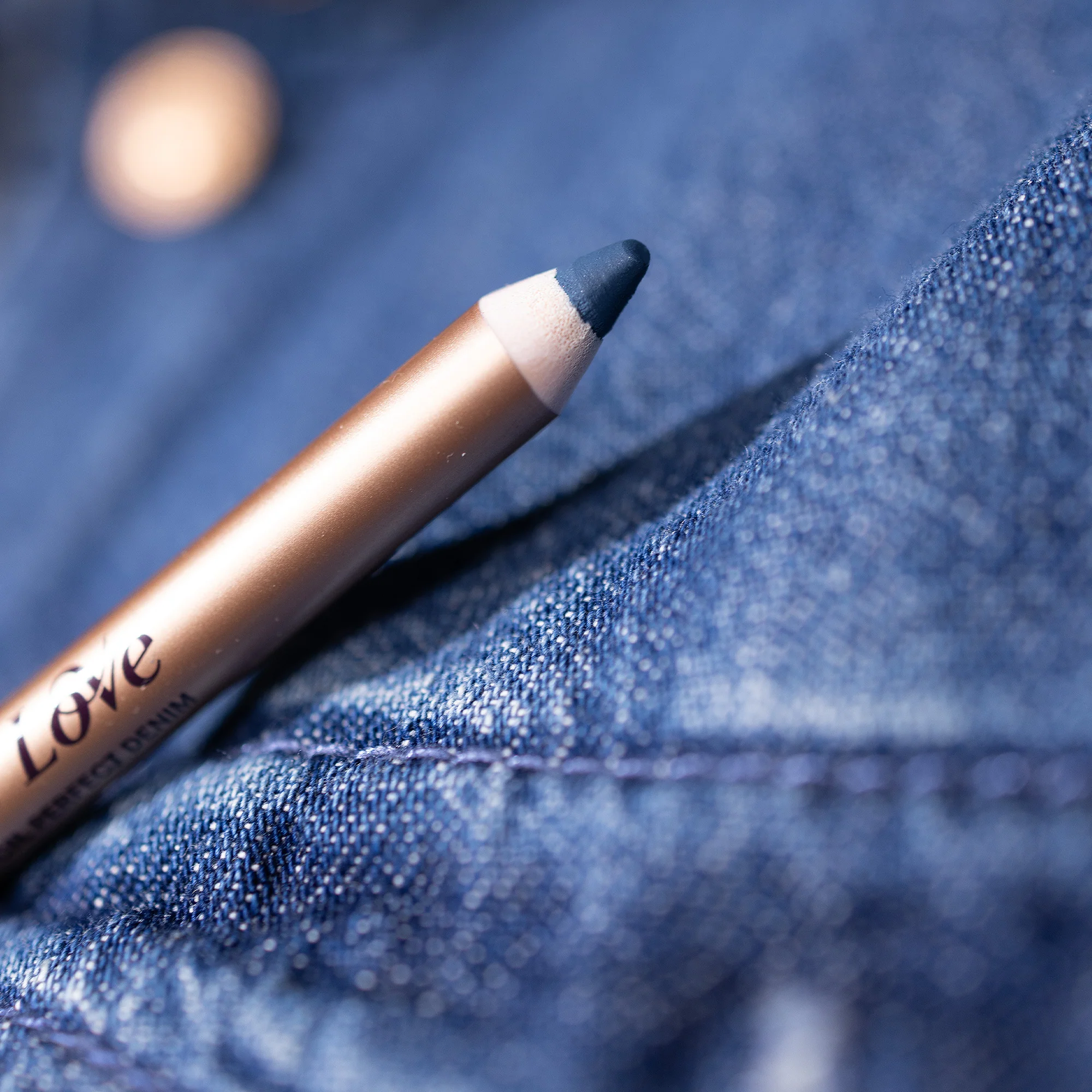 Velvet Love Eyeliner Pencil (Perfect Denim) - Image 6